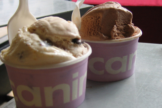 Illustration for article titled Here's where you should destroy your diet for National Ice Cream month